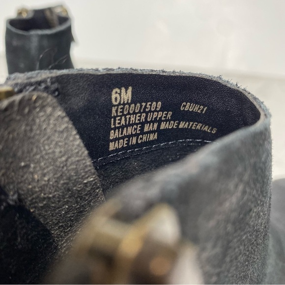 New! Kork Ease Riley Black Distressed Suede Bootie 6M - Picture 11 of 14